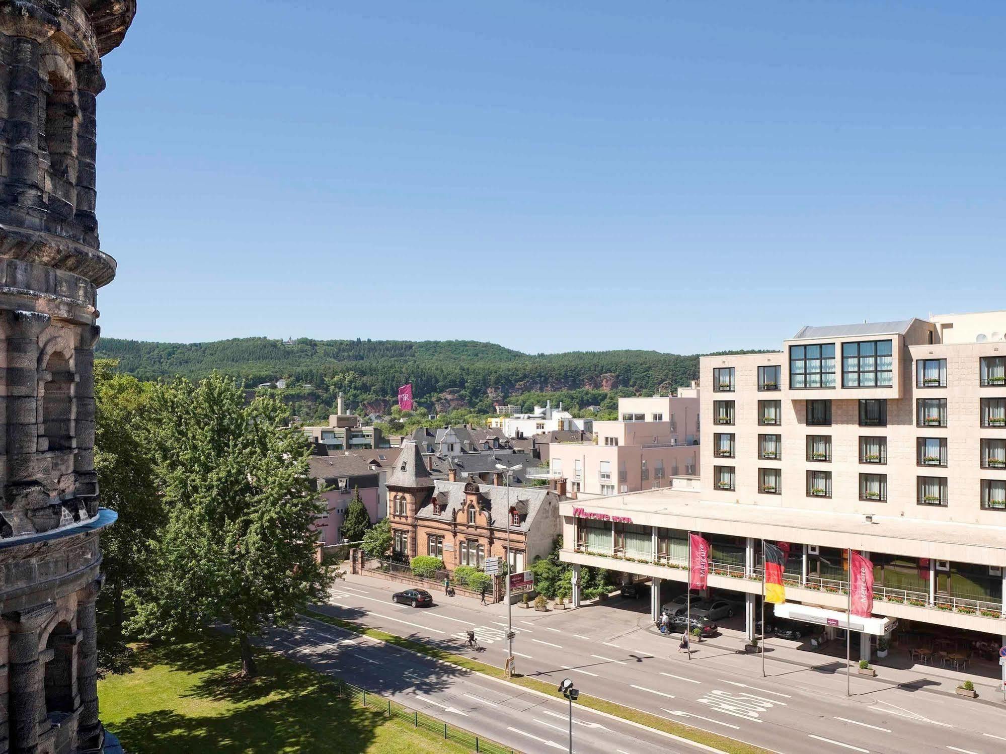 Mercure Porta Nigra 4*